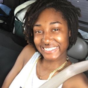 Meet your Posher, Imani